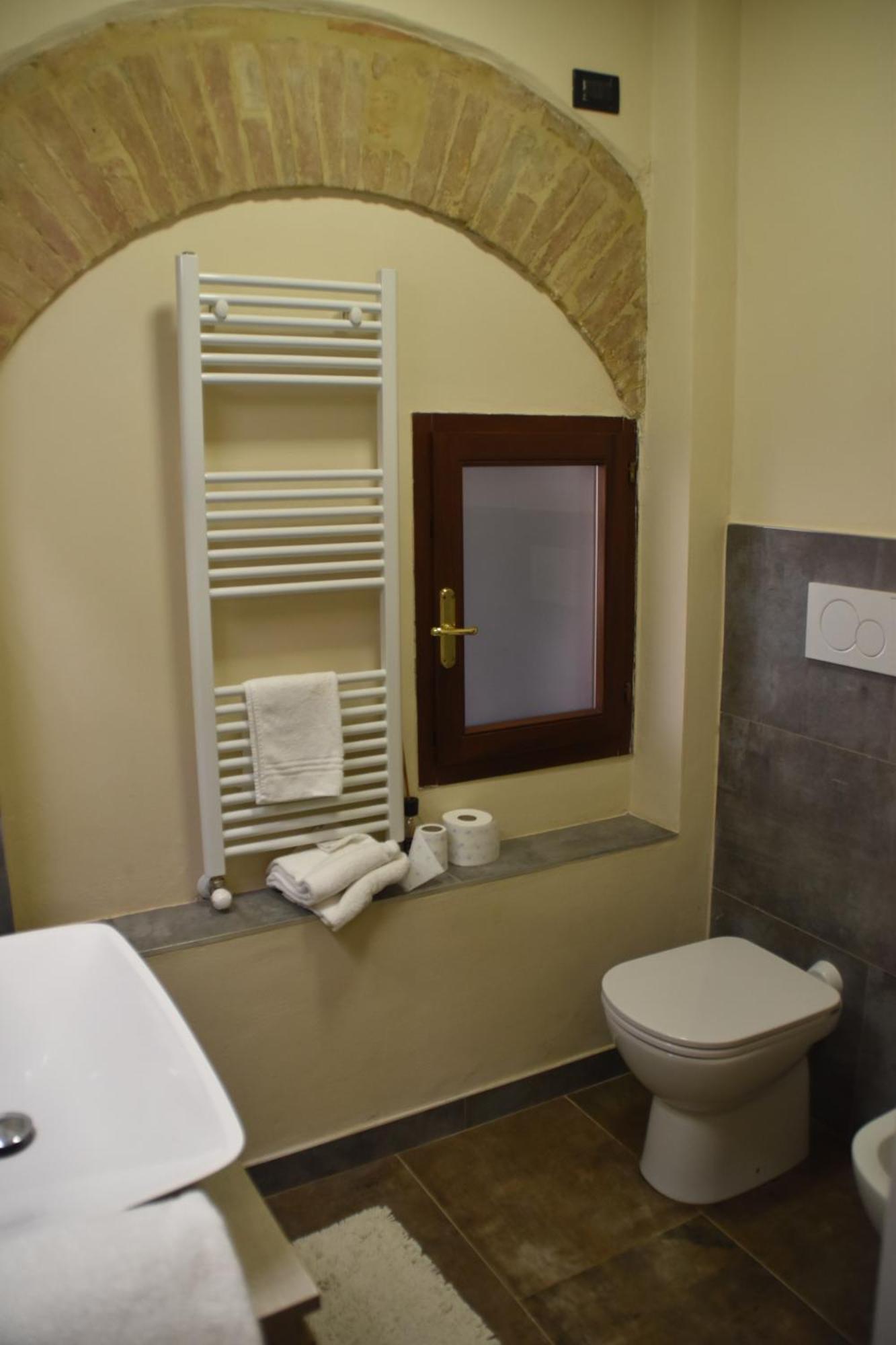 דירות סיינה A Casa Di Giulia מראה חיצוני תמונה